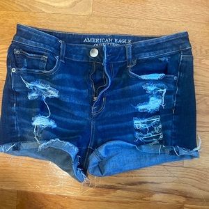 American eagle jean shorts - so comfy and stretchy